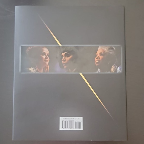 Disney A Wrinkle In Time (The Making of a Movie) book HARDBACK NWT - Picture 3 of 5